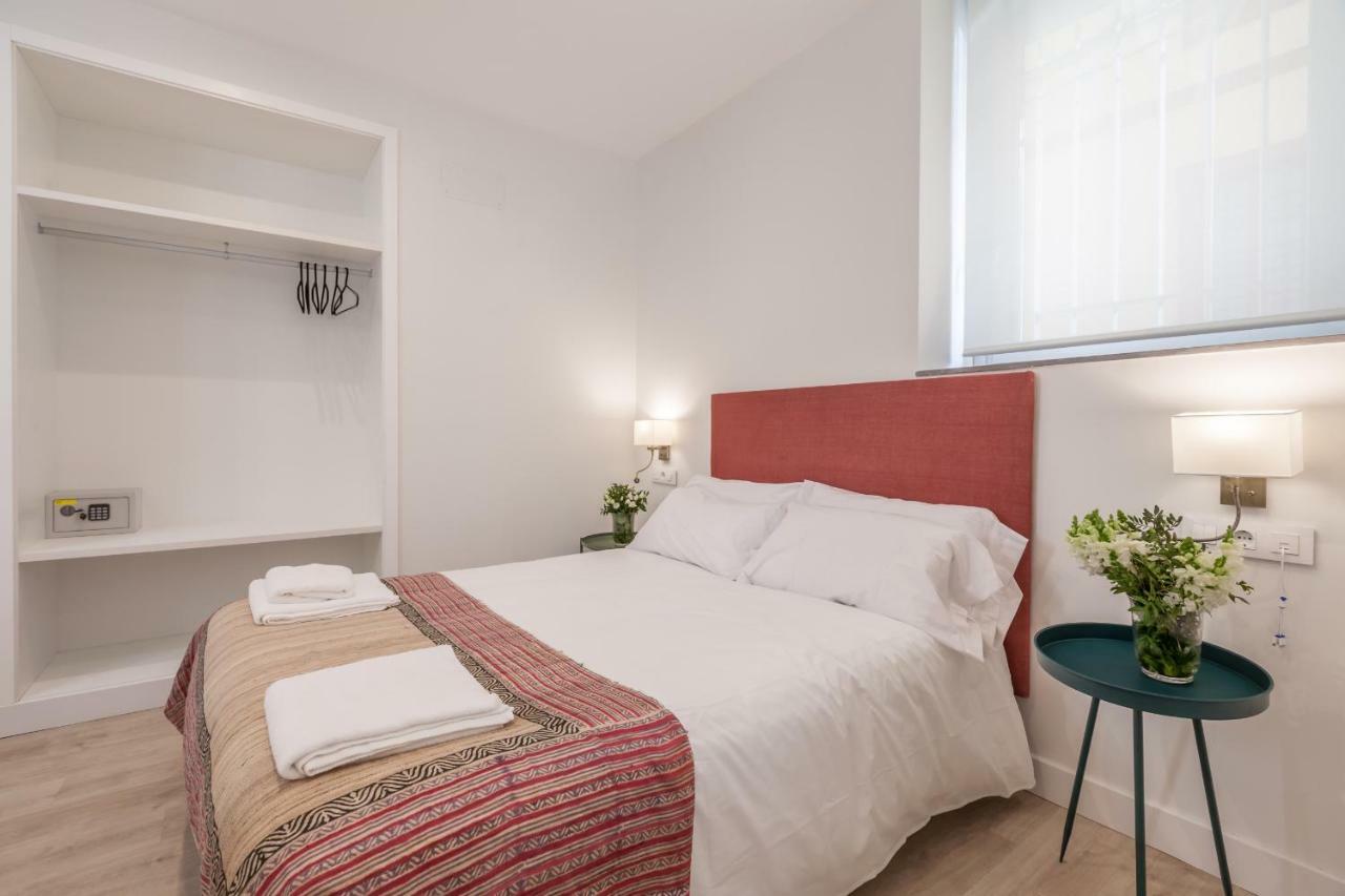 סביליה Apartamentos Rg Suites Jardines De Murillo מראה חיצוני תמונה